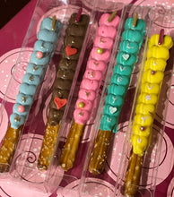 Load image into Gallery viewer, Sweethearts twist