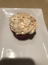 Load image into Gallery viewer, Red velvet cupcake
